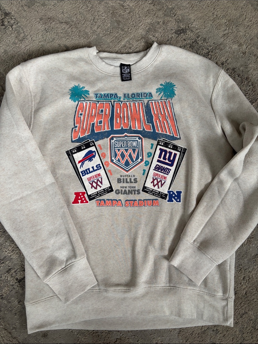 NFL Light Gray Crewneck Sweatshirt with Red & Blue Super Bowl XXV Graphics